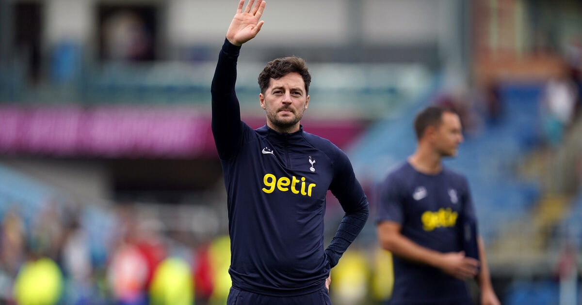 Ryan Mason set for first permanent managerial role after agreeing West Brom move