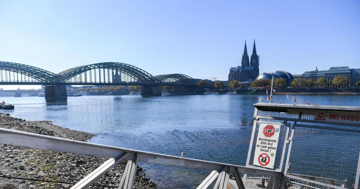 Major evacuation in Cologne after Second World War bombs discovered