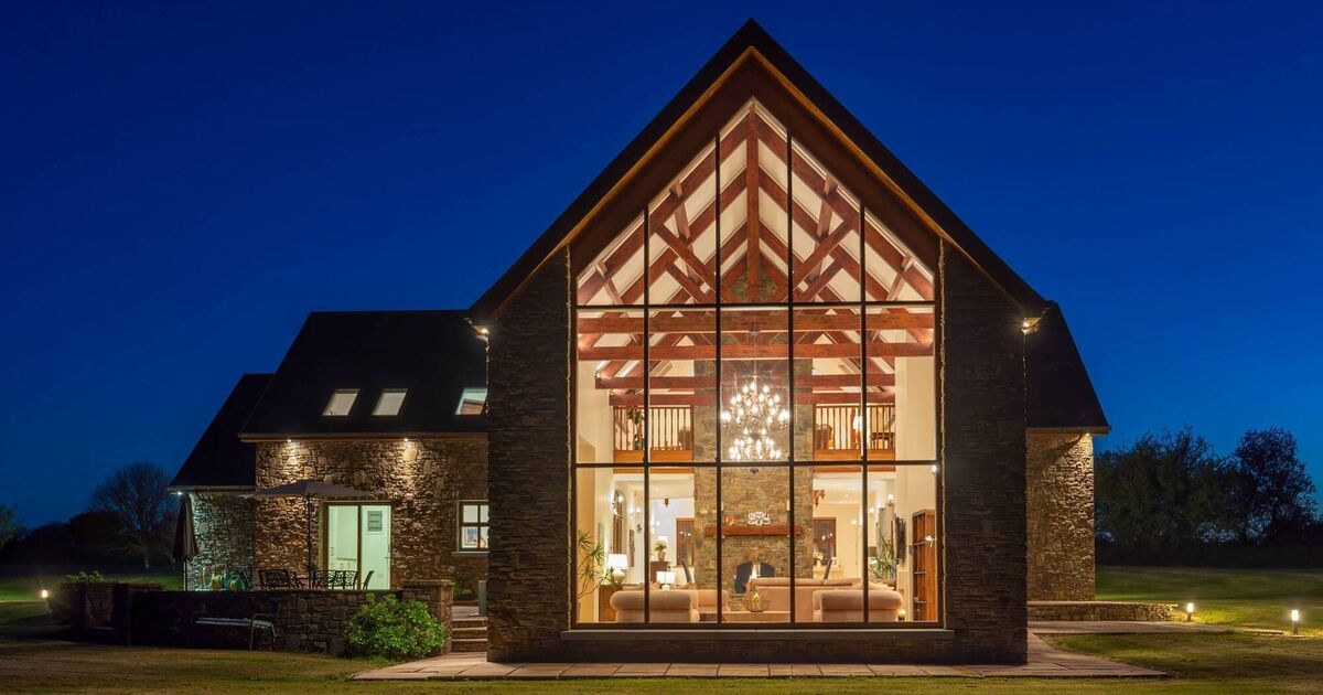 From blueprint to dream home — a draughtsman's €850k labour of love in Leamlara