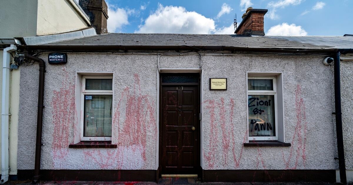Man charged with vandalising Taoiseach's office in Cork released on bail
