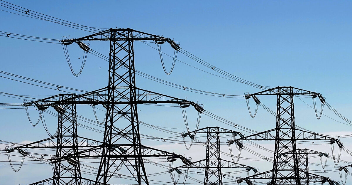 Advisory body warns Government dependence on fossil fuel imports risks disruption and sabotage