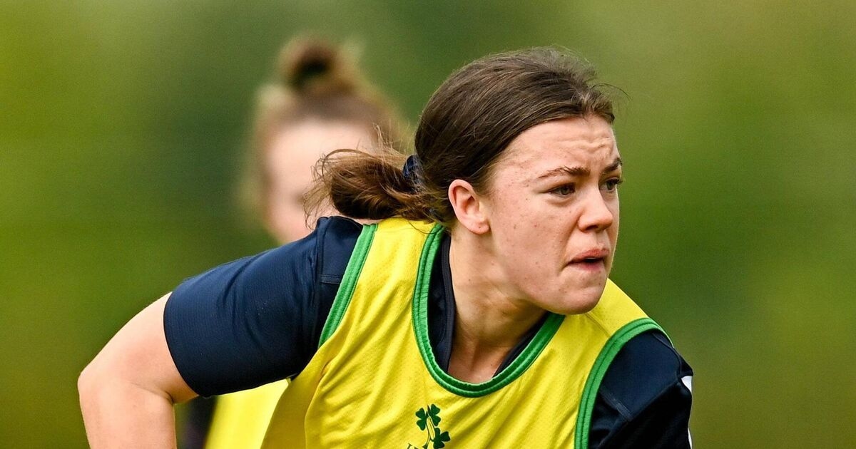 Maeve Óg O'Leary returns to Munster's starting XV for Connacht clash