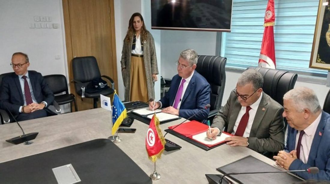 التوقيع على اتفاقيات تمويل لفائدة قطاع المياه