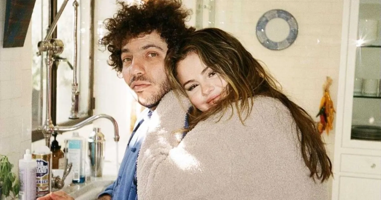 سيلينا غوميز تعرض خاتم ارتباطها بـ بيني بلانكو للبيع بسعر بخس جدا!