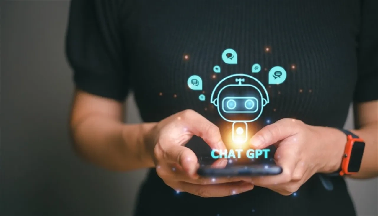تعطل خدمات "ChatGPT".. والشركة المالكة ترد