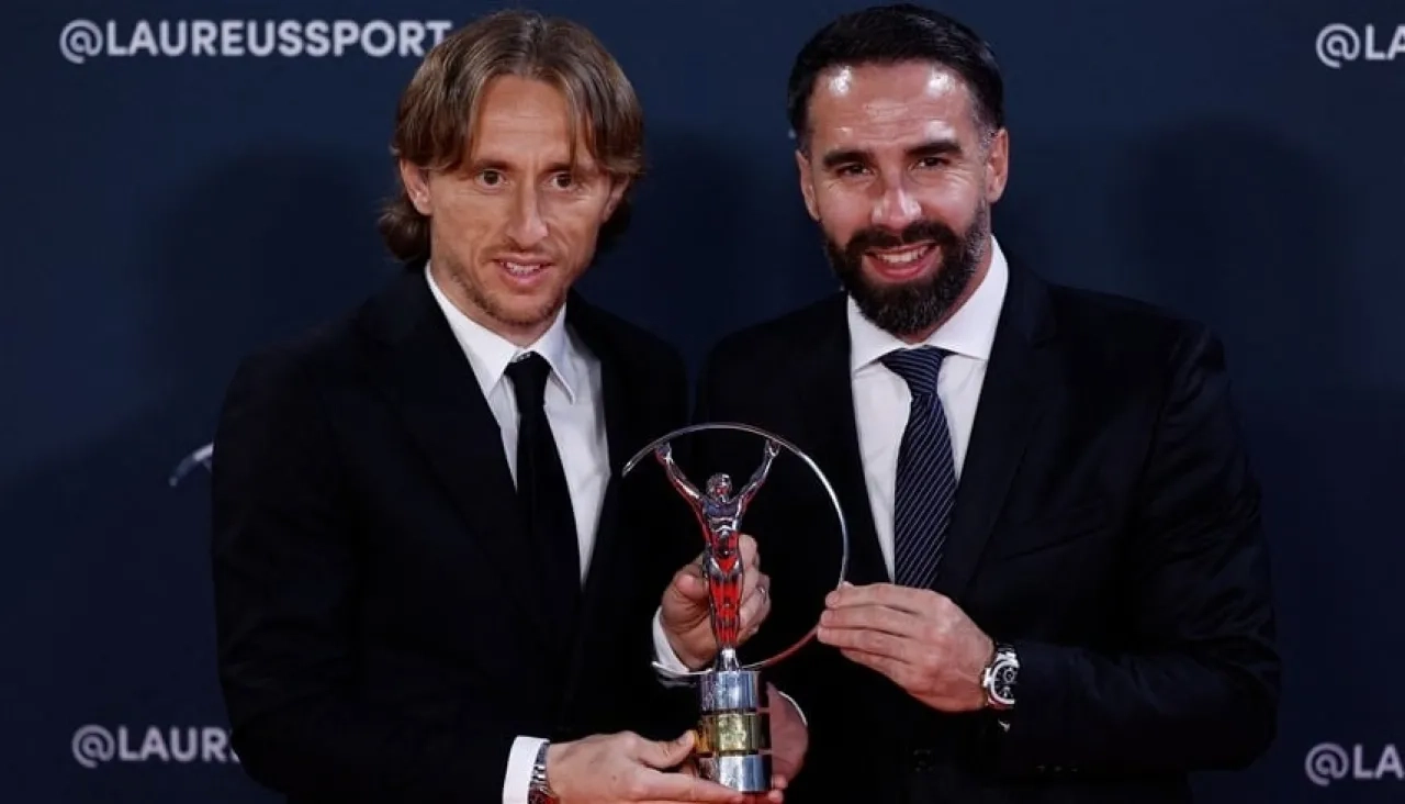 ريال مدريد يتسيد العالم بجائزة لوريوس