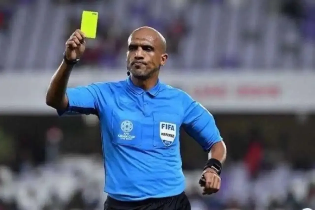 طاقم تحكيم عُماني لإدارة نهائي كأس الأردن بين الوحدات والحسين