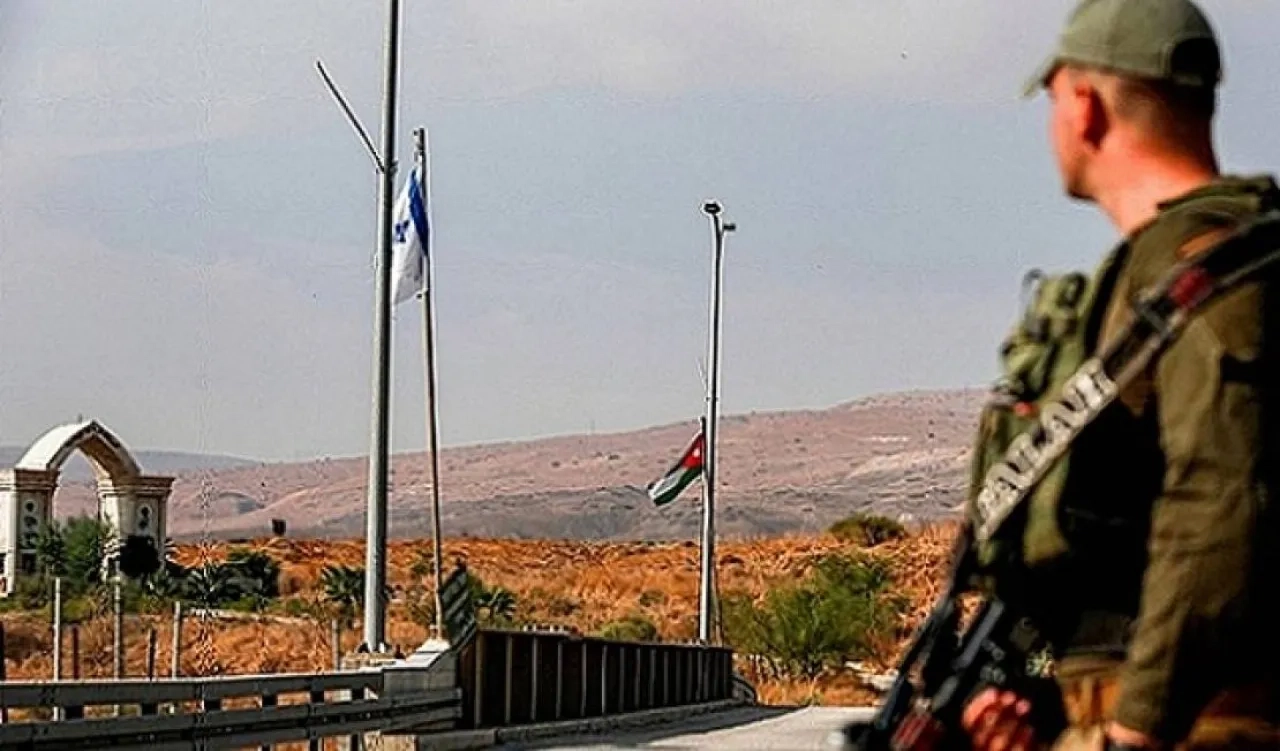 الكشف عن تفاصيل خطة الاحتلال إقامة جدار على الحدود مع الأردن وتعزيز الاستيطان