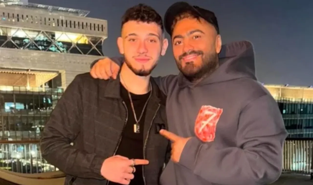 الشامي يُدرب تامر حسني الدبكة استعداداً لحفلهما في دبي