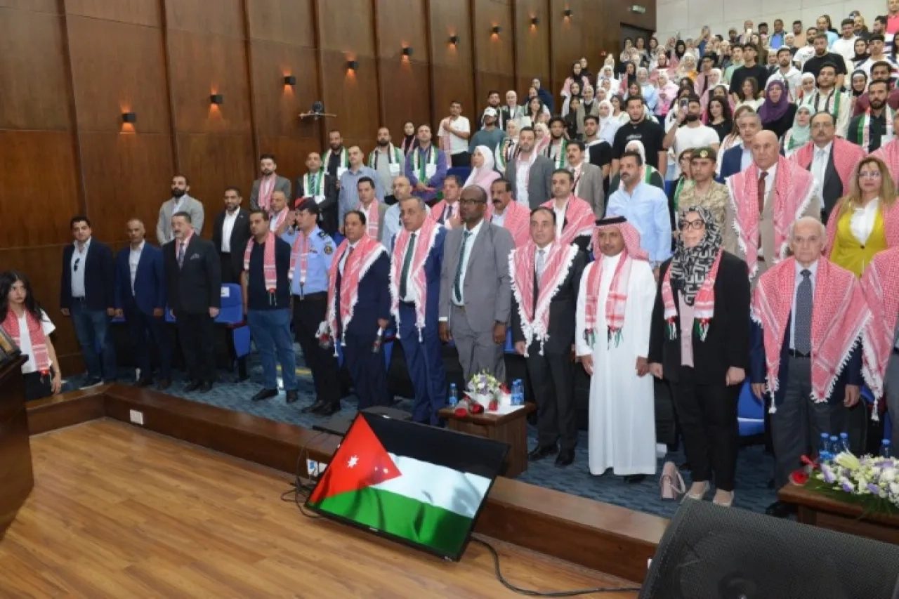 جامعة البترا تحتفل بعيد الاستقلال التاسع والسبعين وتؤكد دورها في بناء الوطن وخدمة قضاياه