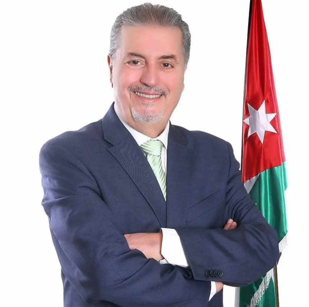 وفاة السفير السابق باسم فالح السمرين خريس (أبو فارس)