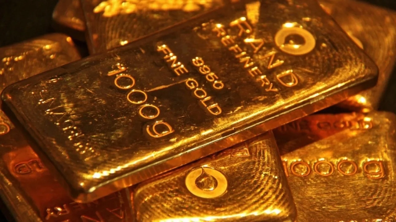 الذهب يصعد بأكثر من 2% بعد تهديد ترمب بفرض رسوم جديدة