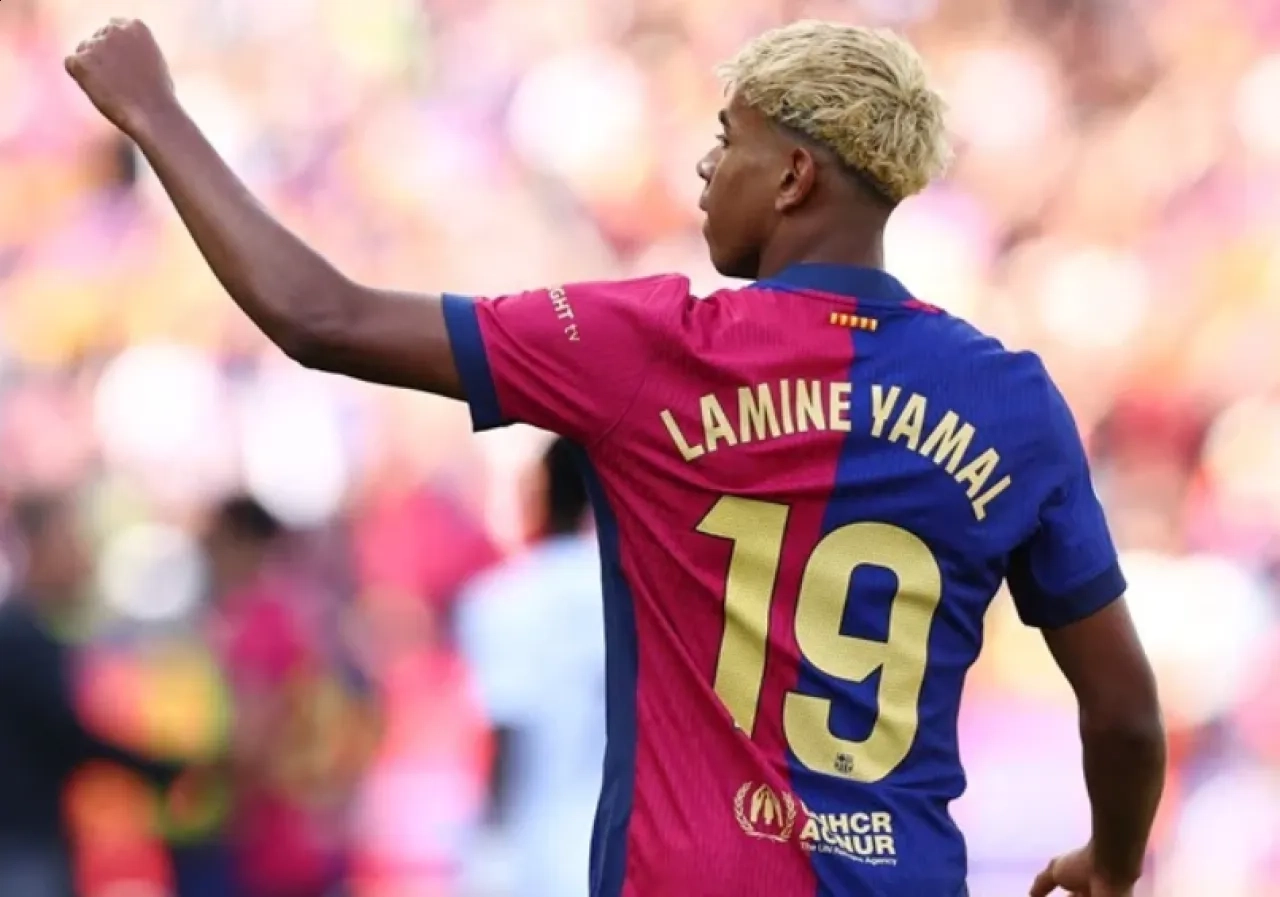 لامين يامال أمام تحدي (النادي الواحد) في برشلونة