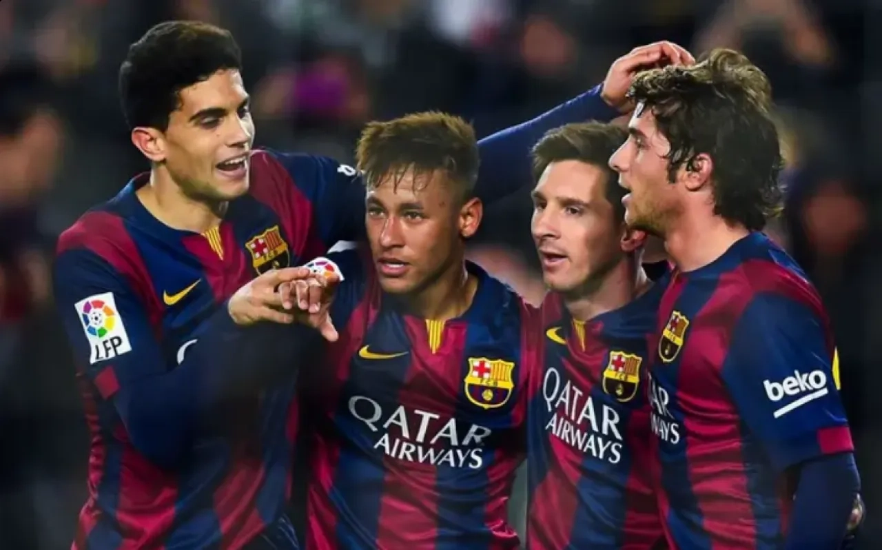 لاعب برشلونة يكشف: ميسي (يشتم نفسه) في الغرفة