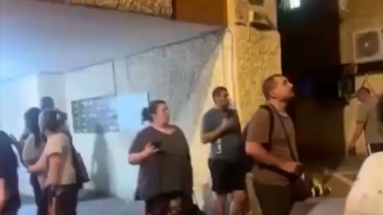(شعب الله المختار)... يطرد بعضه من الملاجئ!