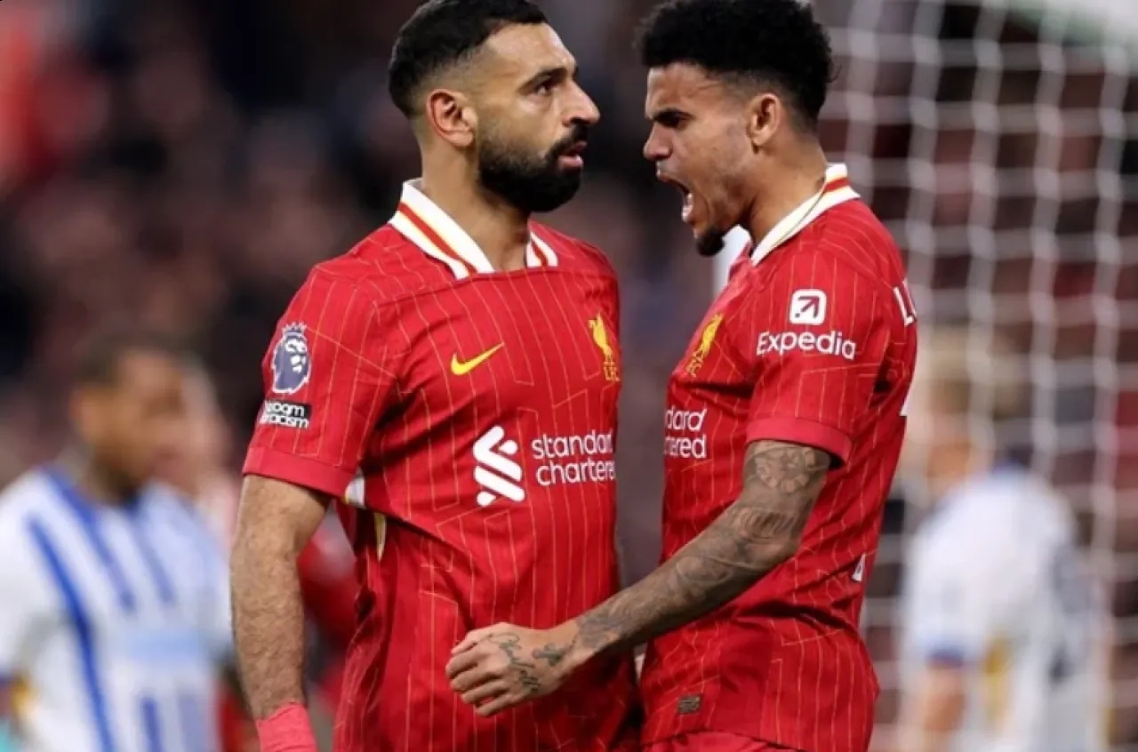 محمد صلاح يودع لويس دياز
