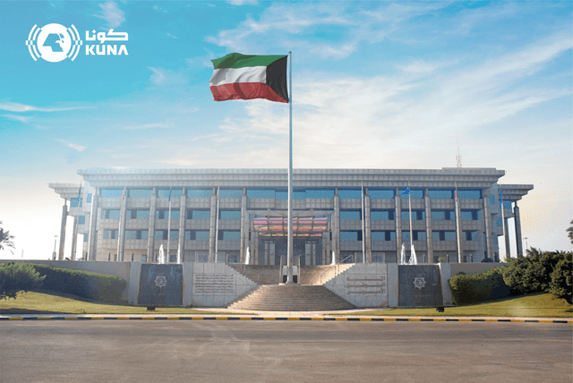 Kuwait MoI detains gang implicated in theft through cardless cash withdrawals
