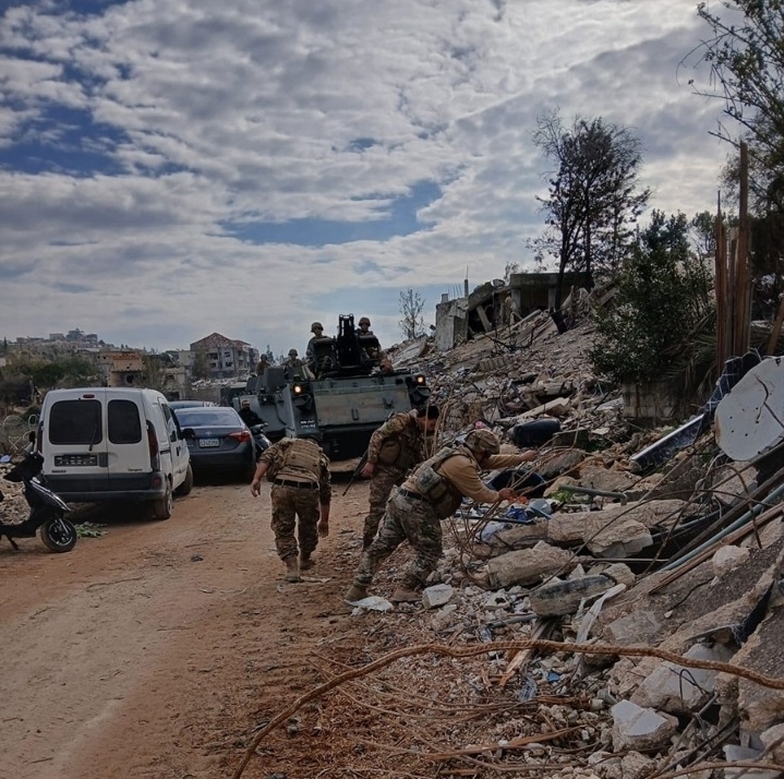 Lebanese Army: Six troops killed in blast while defusing ammunition