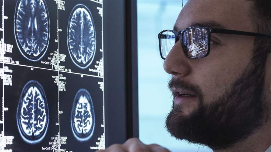 ما هي العلاقة بين تدهور صحة الأسنان وخطر الإصابة بالخرف؟... هذا ما كشفه أحد الخبراء