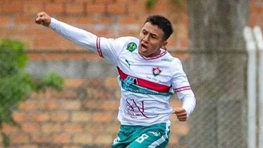 إصطدم بحارس المرمى أثناء المباراة... رحيل مأساوي للاعب كرة قدم عشريني (فيديو)