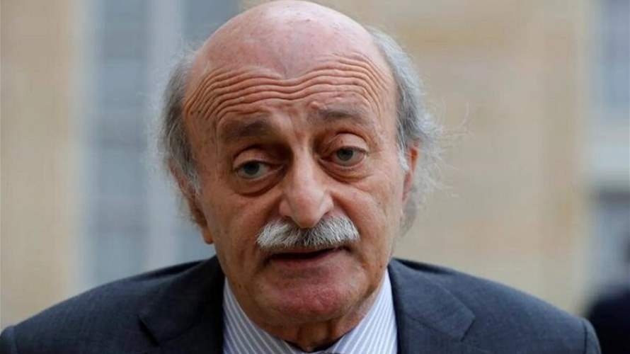 Walid Joumblatt condemns Israeli strikes on Syria