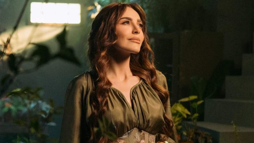 بإحساسها العذب... عبير نعمة تطلق "من بعدك"