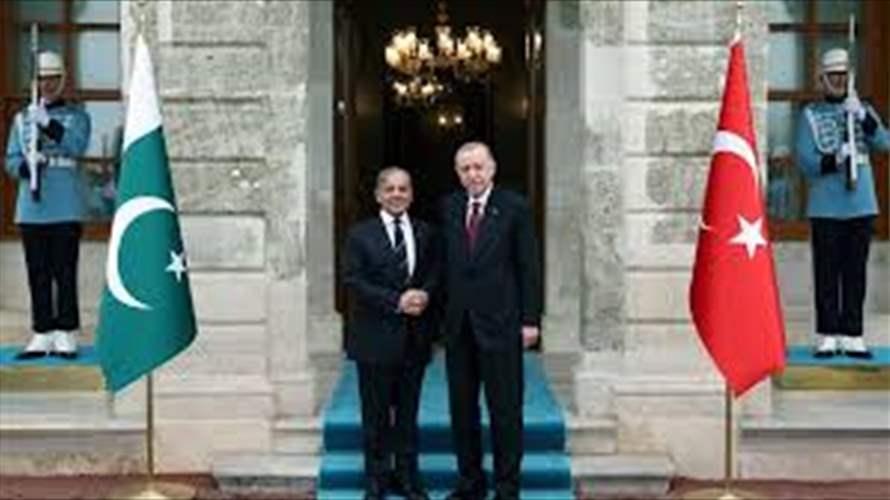 اردوغان يستقبل رئيس الوزراء الباكستاني في اسطنبول