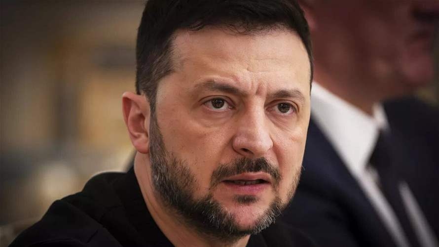 زيلينسكي: أوكرانيا ستحضر محادثات إسطنبول غدًا الإثنين