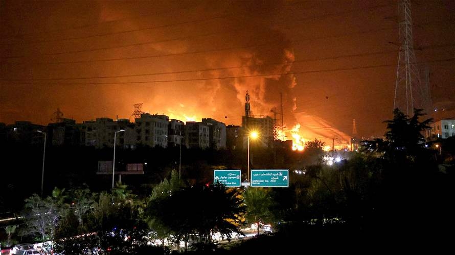 الجيش الاسرائيلي يعلن استهداف مقر وزارة الدفاع الإيرانية ومواقع مرتبطة بـ"مشروعها للأسلحة النووية"