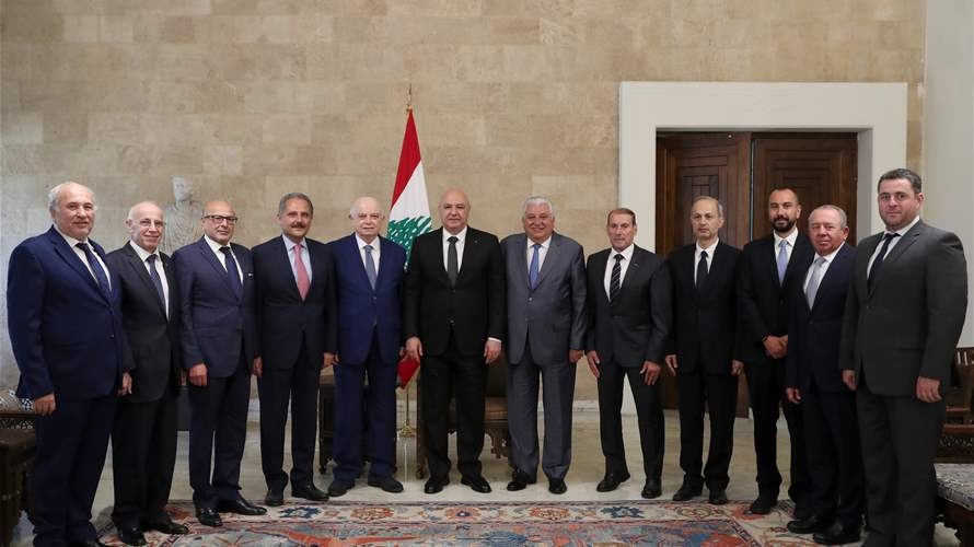 الرئيس عون مستقبلًا وفد "التوازن الوطني": نشدد على أهمية الوحدة الوطنية ونثني على القيمة المضافة التي يشكلها كل مكون من مكونات لبنان
