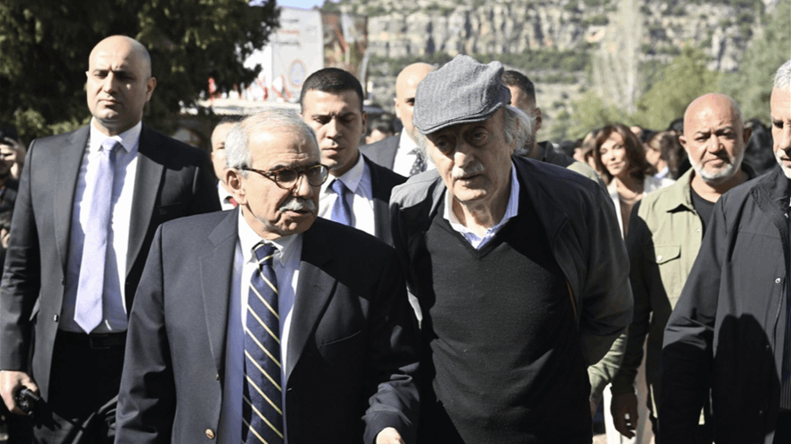 PM Salam discusses Syrian unity and Lebanon's stability in call with Walid Jumblatt