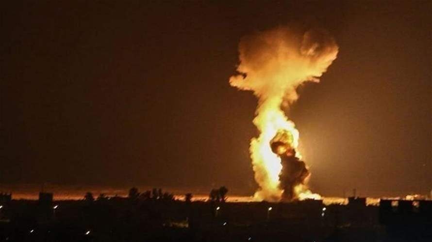 12 قتيلا وأكثر من 100 مصاب في انفجارات في مستودع أسلحة في سوريا
