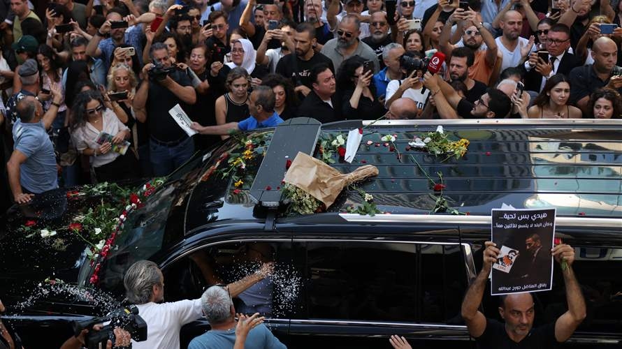 Ziad Rahbani's casket leaves hospital amid applause, ululations, and flowers: Video