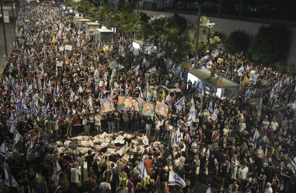 Israel's Far Right Urges Netanyahu to Escalate Gaza Offensive Ahead of UN Talks