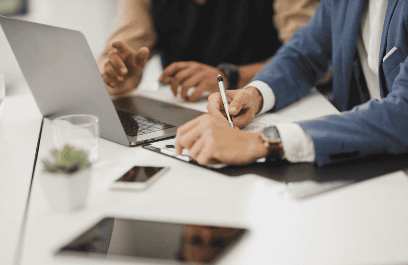 How to Build a Profitable One-Person Business: A Practical Guide