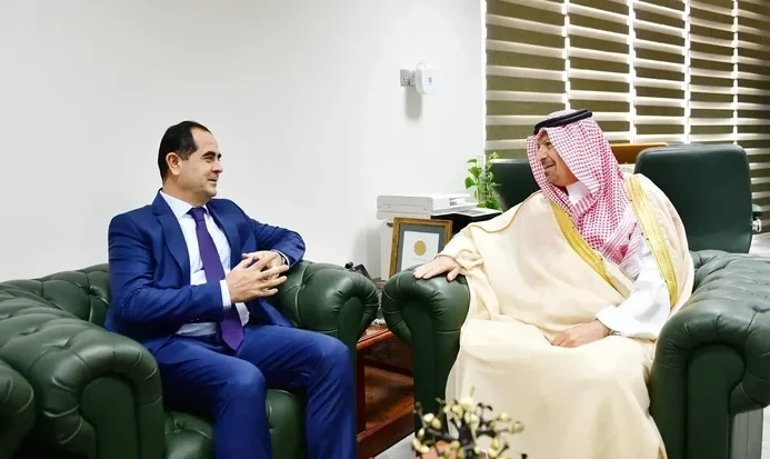 KSrelief Official Meets with Tajik Ambassador to Discuss Humanitarian Efforts