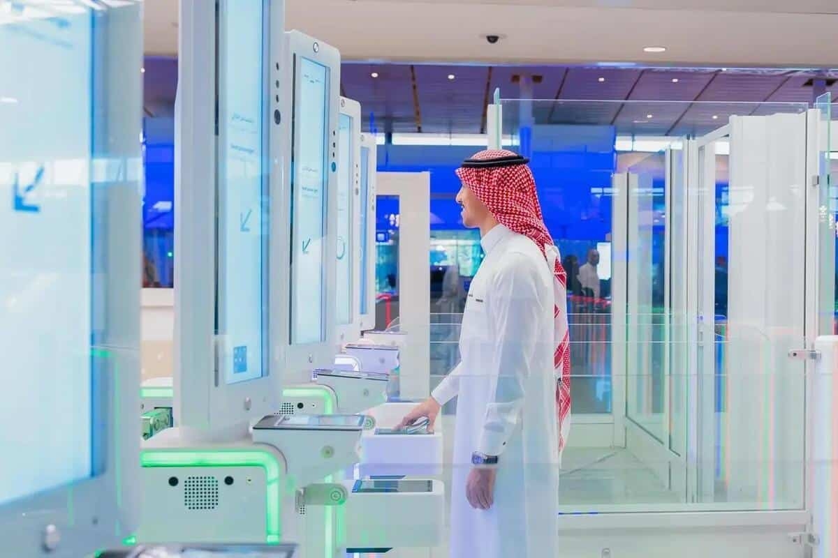 Saudi Arabia's King Abdulaziz Airport Debuts Cutting-Edge E-Gates