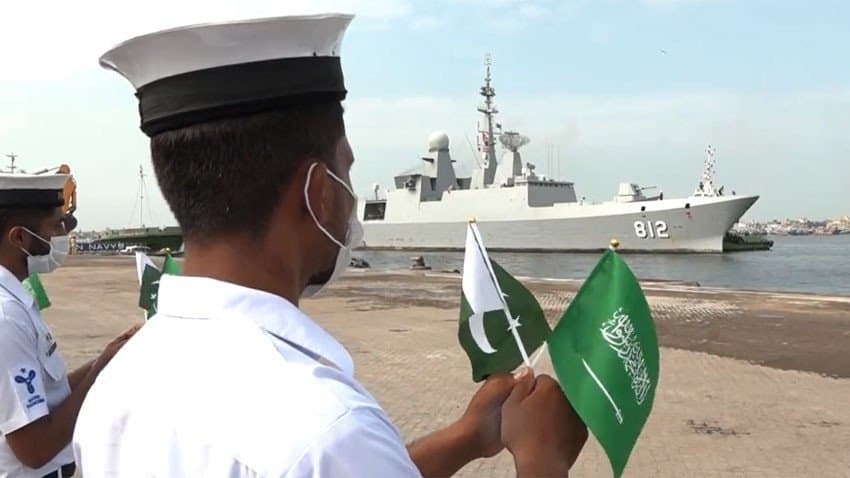 Saudi-Pakistan Naval Forces Forge Stronger Ties in Naseem Al Bahr 15 Exercise