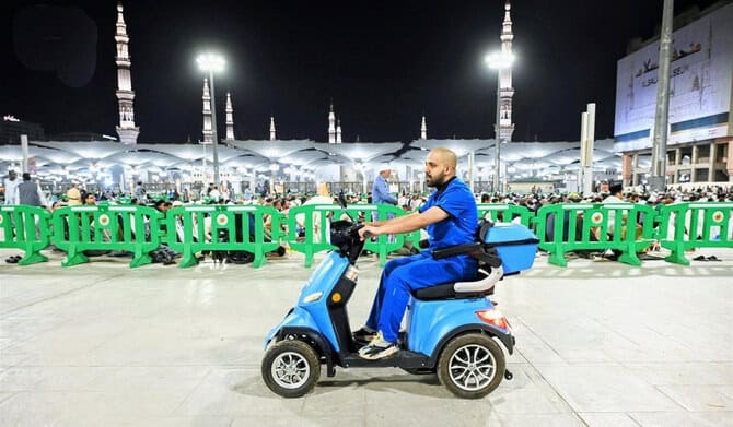 Saudi Arabia Launches Emergency Scooters to Help Worshippers in Madinah