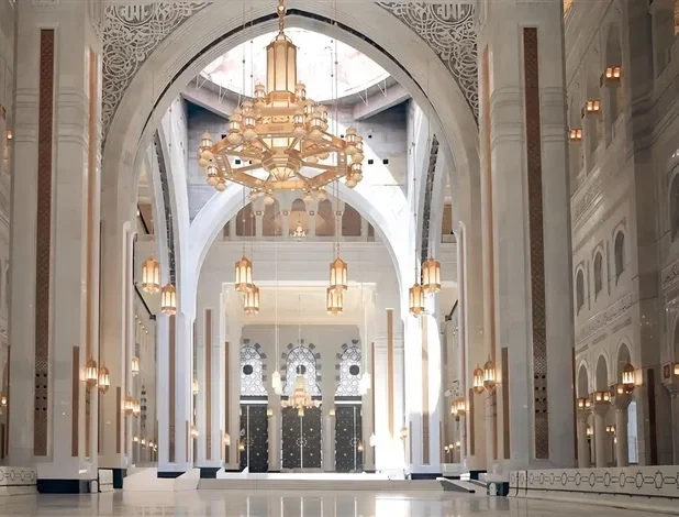 Enhanced Electrical Infrastructure at Grand Mosque Ensures Safety, Comfort
