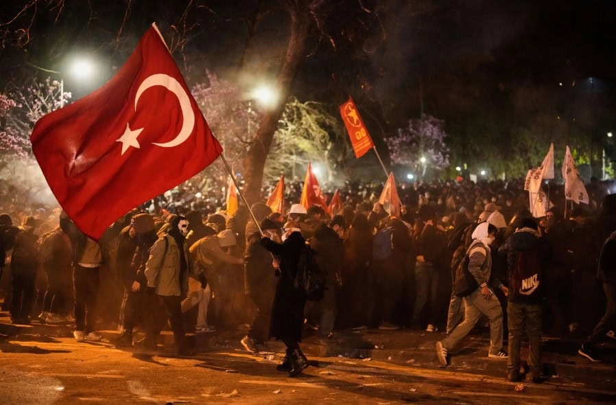 Türkiye Protests Continue over Istanbul Mayor's Detention