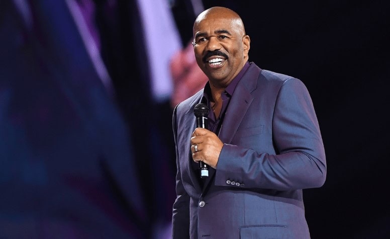 Steve Harvey Challenges Negative Portrayal of Muslims in US Media