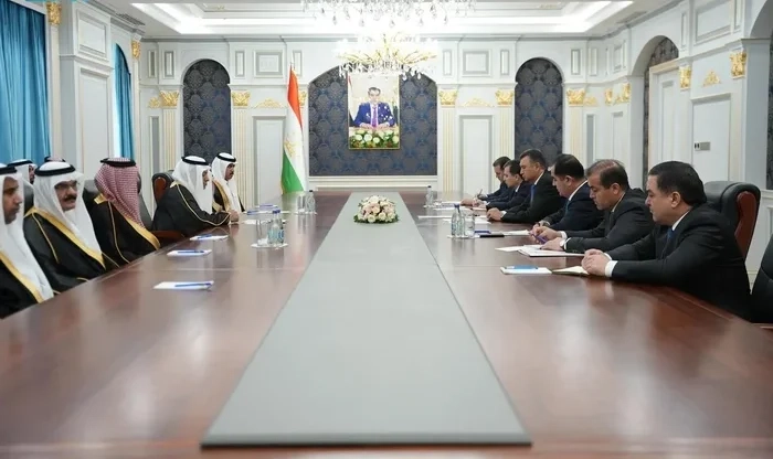 Tajik PM Meets Saudi Chambers Chief to Strengthen Economic Ties