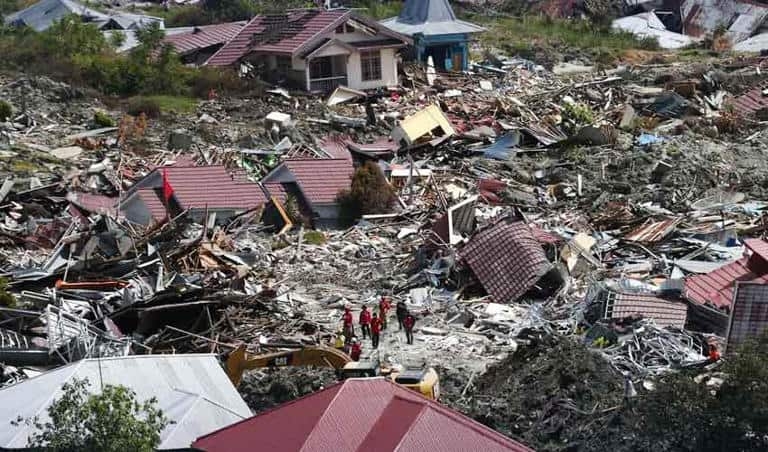 6.0 Quake Hits Indonesia's Sulawesi, No Tsunami Threat