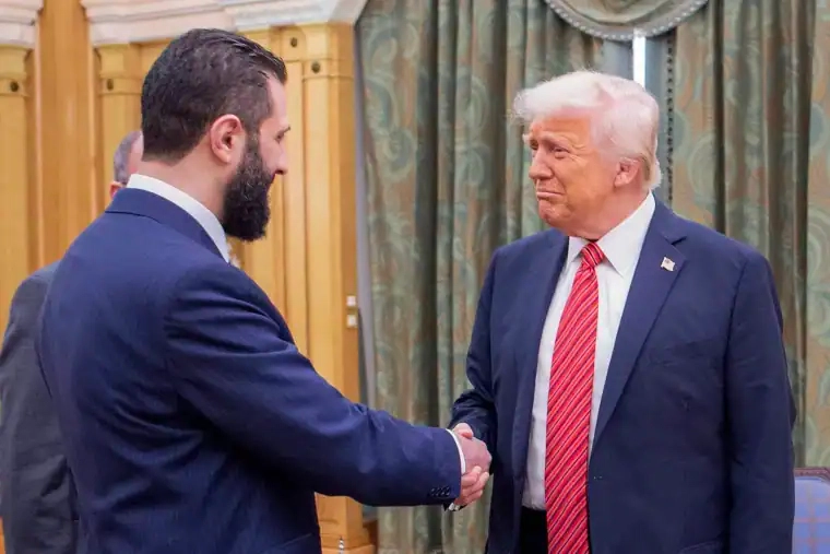 Trump Meets Syria's Al-Sharaa in Riyadh Ahead of Qatar Visit