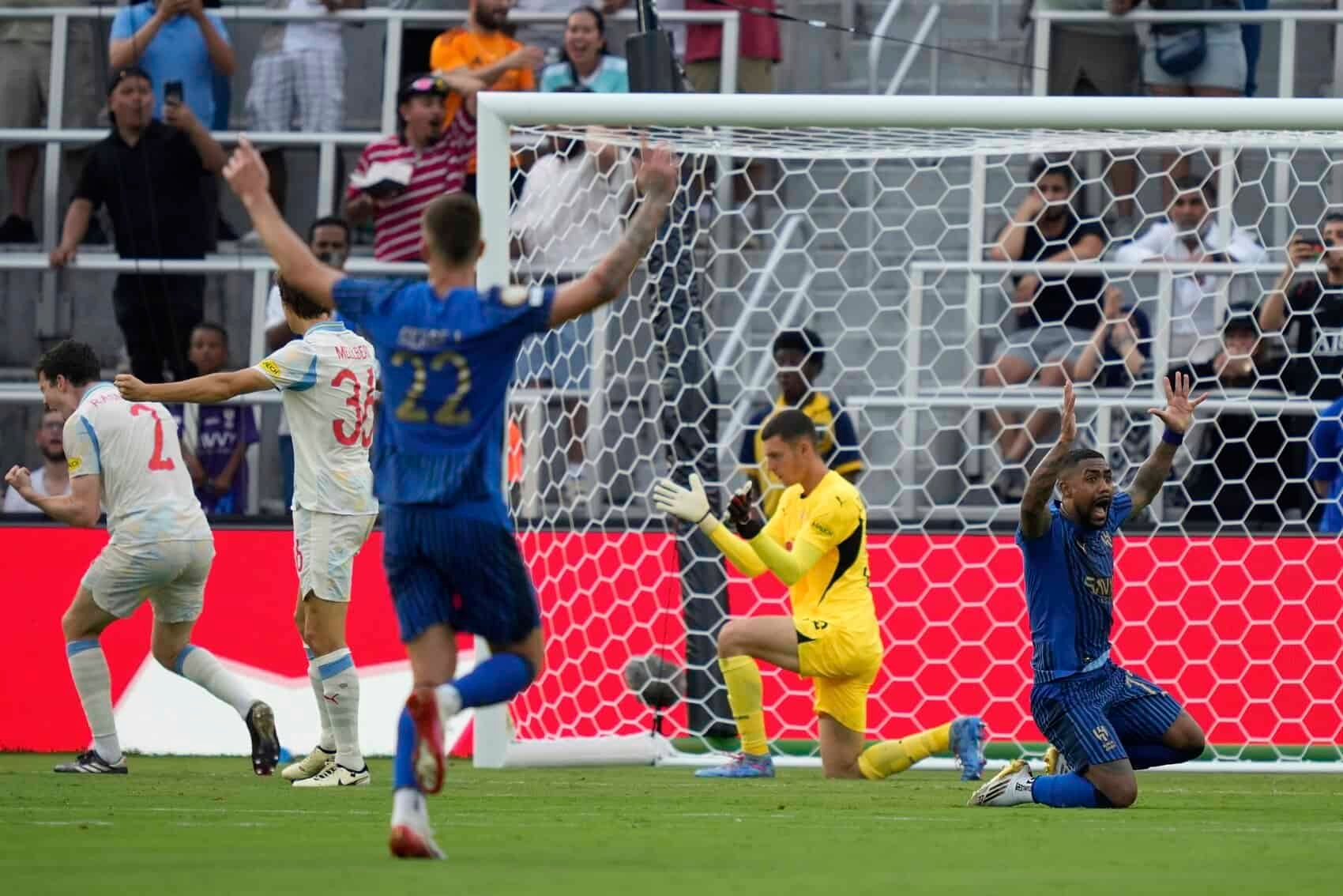 Al-Hilal Battle Salzburg to Goalless Draw in Club World Cup