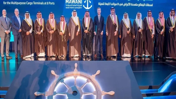 Transport Minister Signs SAR 2.2B Mawani Port Privatization Deals