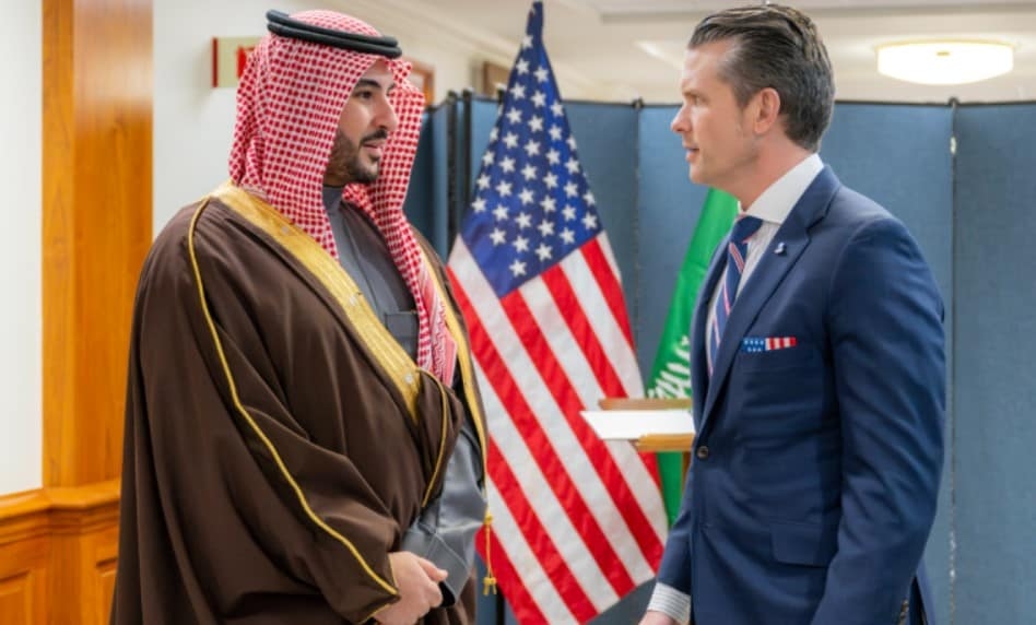 Saudi, US Defense Chiefs Discuss Bilateral Ties