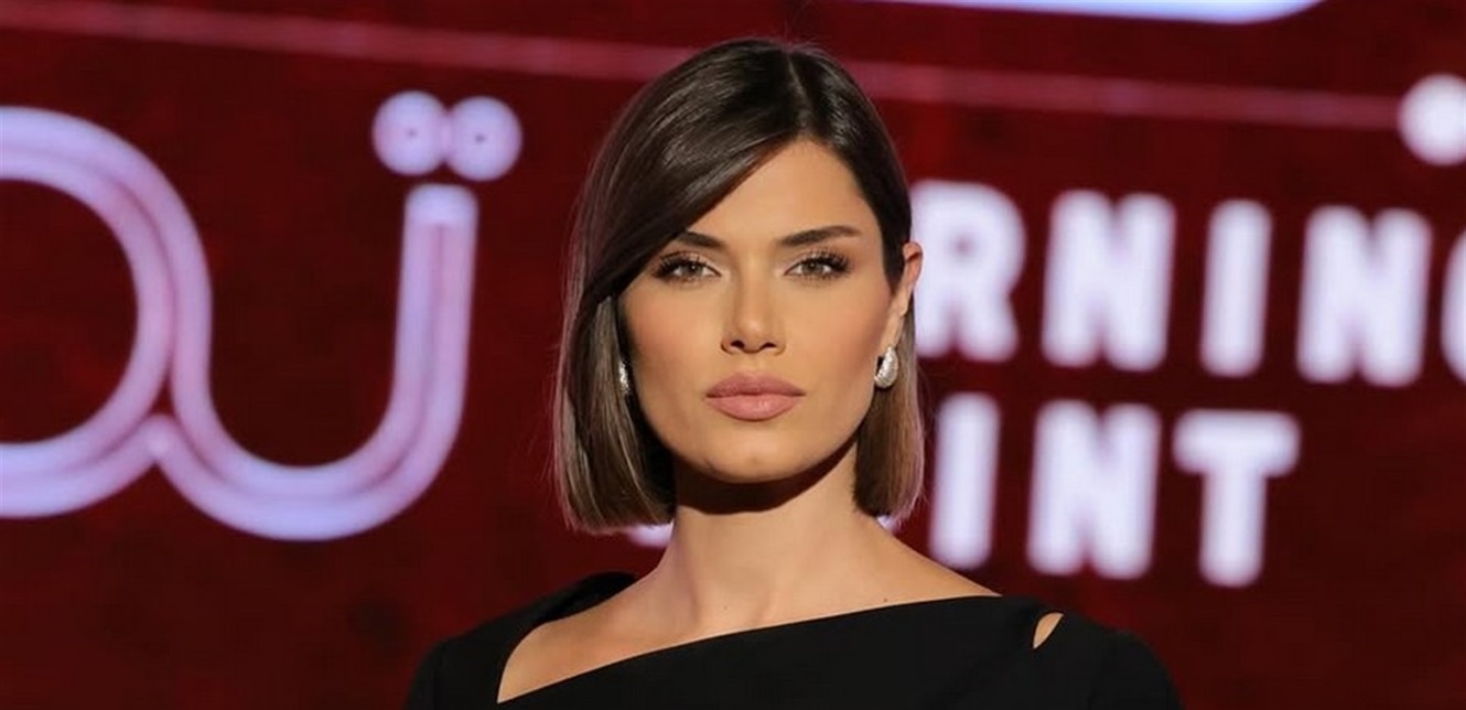 حامل بمولودها الأول.. هكذا احتفلت الإعلامية نبيلة عواد بعيد الحب (صورة)