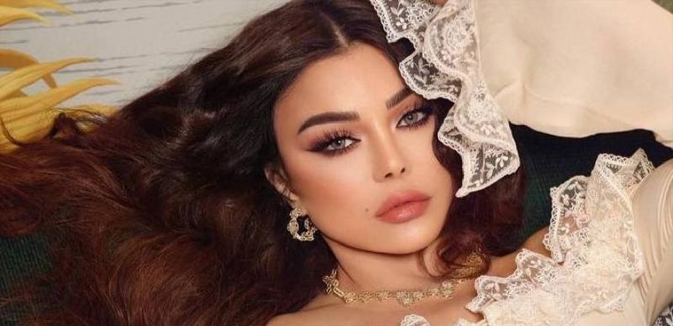 هيفاء وهبي تتألق بساعة فخمة.. سعرها خيالي